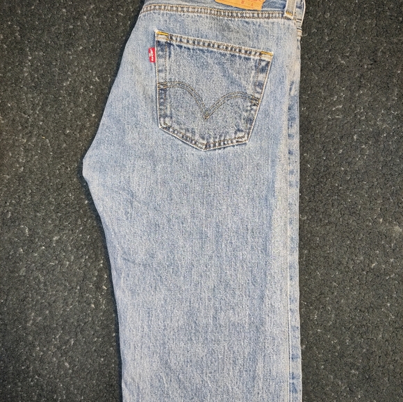 Levi's 501 Jeans - Picture 8 of 15